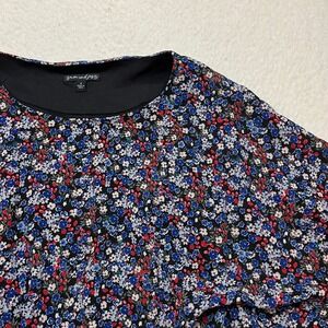 Sam and Jess Top Womens S Black Floral Smocked Waist Cape Flutter Sleeve Blouse